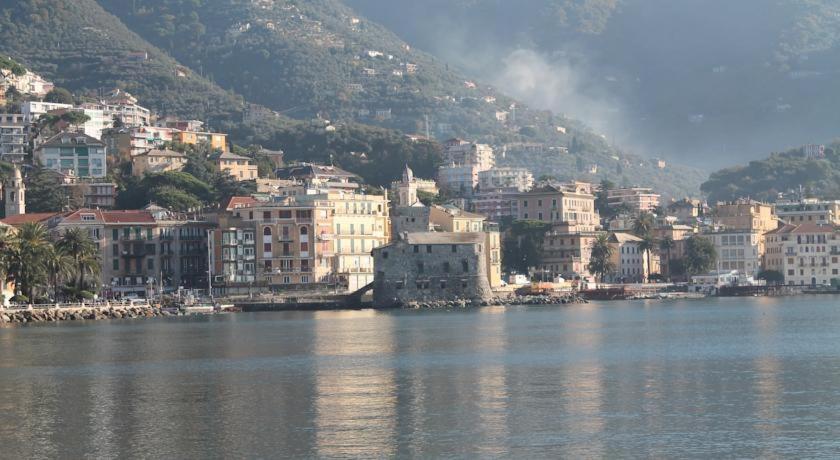 Hotel Villa Cristina Rapallo Exterior photo